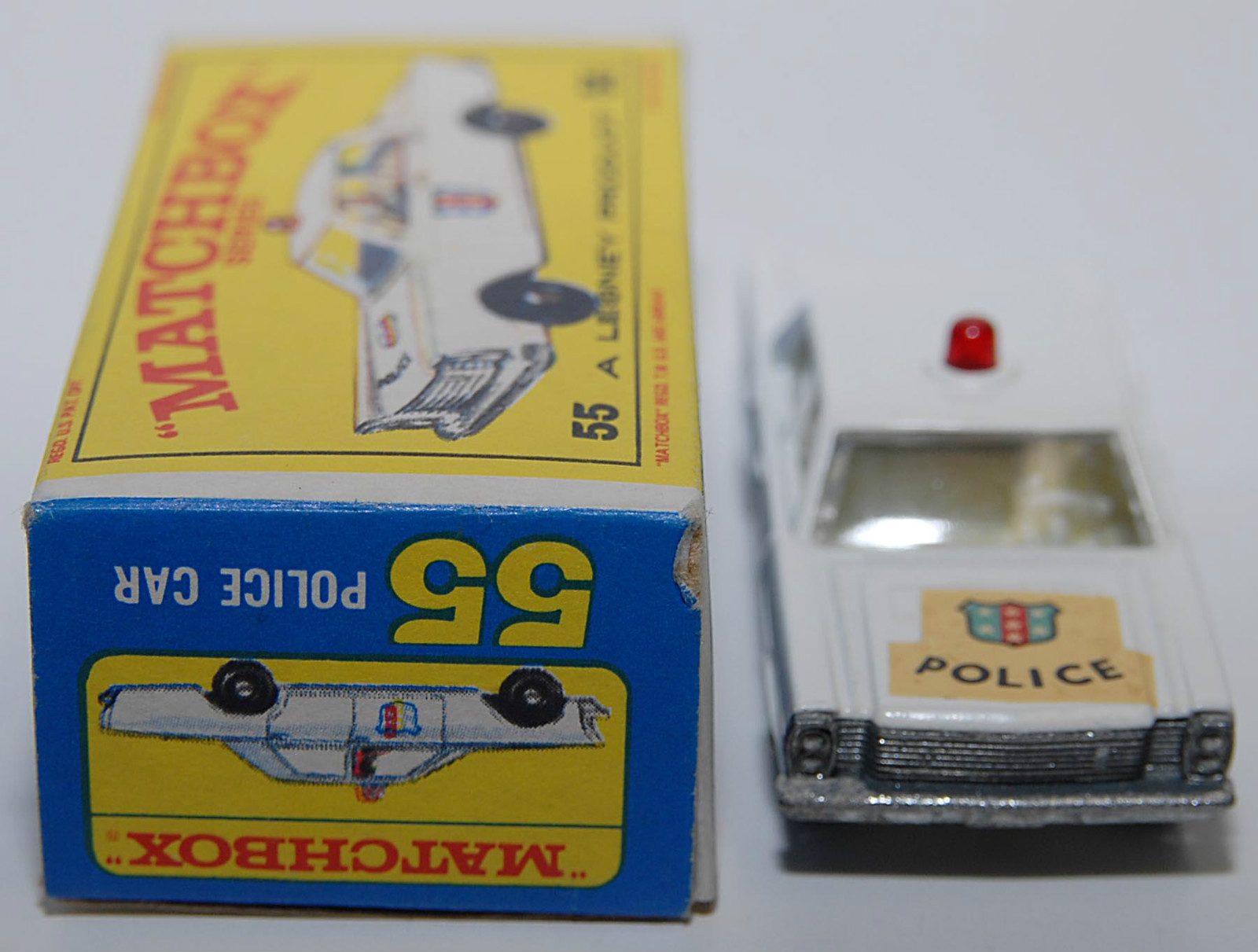Matchbox-Vintage-55C-Ford-Galaxie-Police-Car-White-07